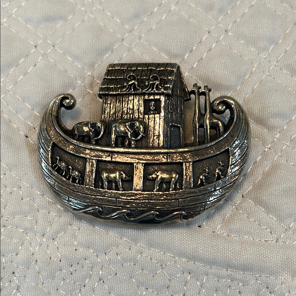 James Avery, Noah's Ark, pin/pendant , sterling silver, Avery logo
